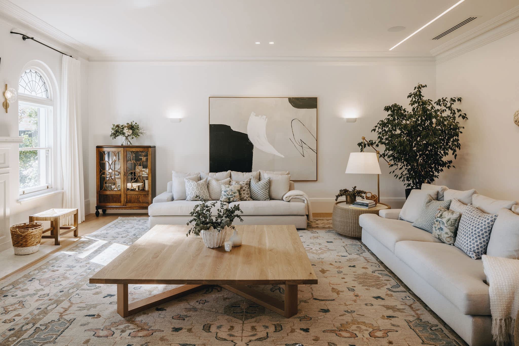 Belltunga Award Winning Builder Adelaide Craig Linke Interior Lounge Room Toorak Gardens